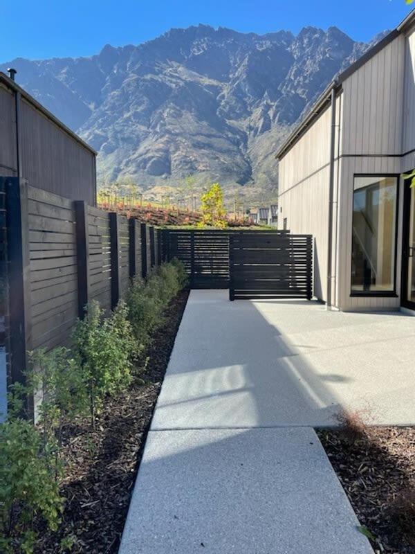 Nestled Below The Remarkables ควีนส์ทาวน์ ภายนอก รูปภาพ