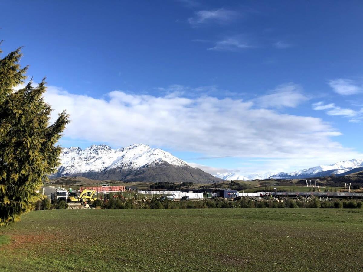Nestled Below The Remarkables ควีนส์ทาวน์ ภายนอก รูปภาพ