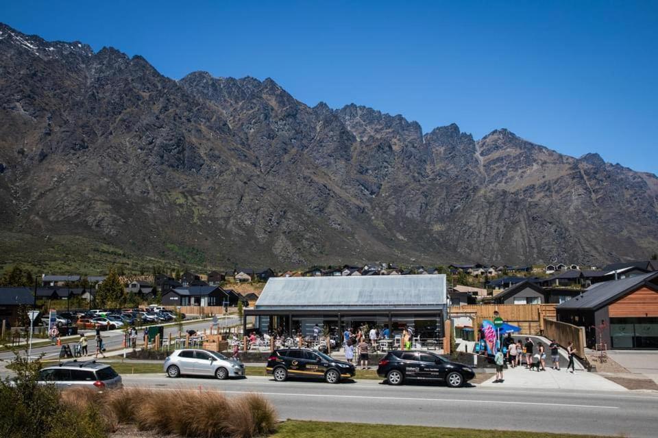 Nestled Below The Remarkables ควีนส์ทาวน์ ภายนอก รูปภาพ